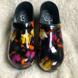 SANITA || Size 39 EU || US Size 8 || Original Danish Clogs || Multicolor